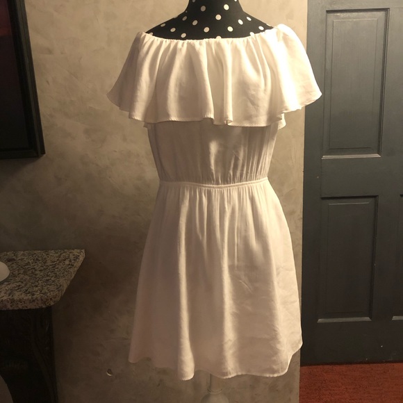 MANGO Off-Shoulder Ruffle Dress - Picture 2 of 5
